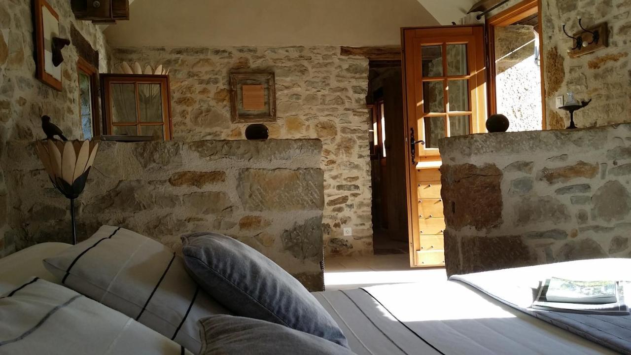 Bed and Breakfast Le Hameau Du Quercy Frontenac  Esterno foto